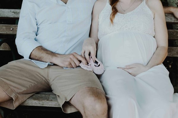 Quelles sont les stratégies pour gérer la prise de poids localisée pendant la grossesse ?